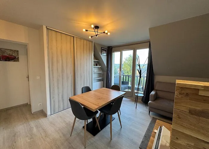 Beachfront With Pool * Deauville