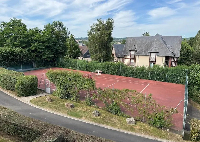 Beachfront With Pool